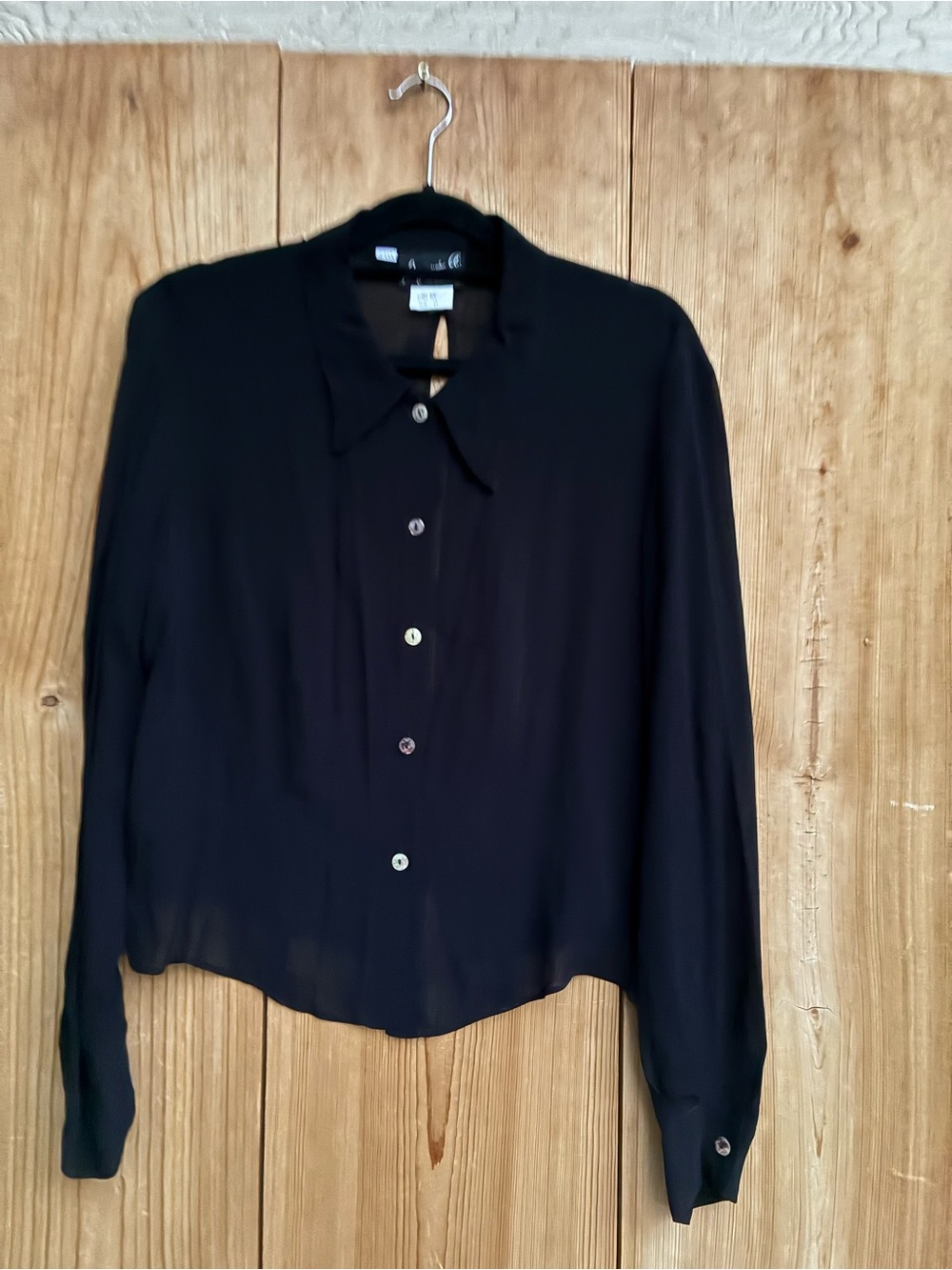 Benjamin A. Black Button Front Long Sleeve Blouse - Vintage
Size Large